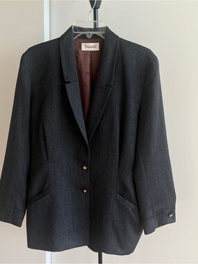 TAHARI Slate Dark Gray Career Jacket Blazer 100% Wool Sz 10 Lined Retails $180+